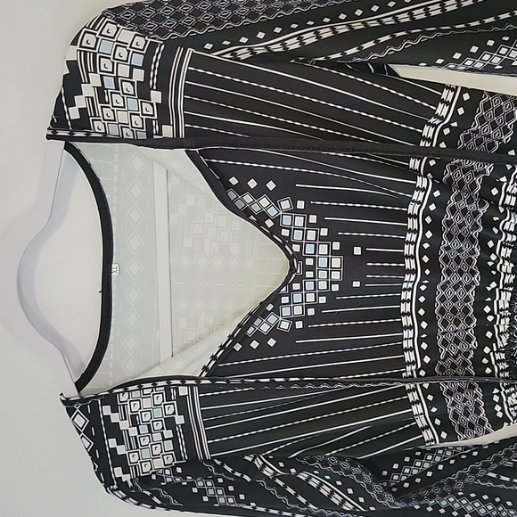 Romper - Picture 2 of 3